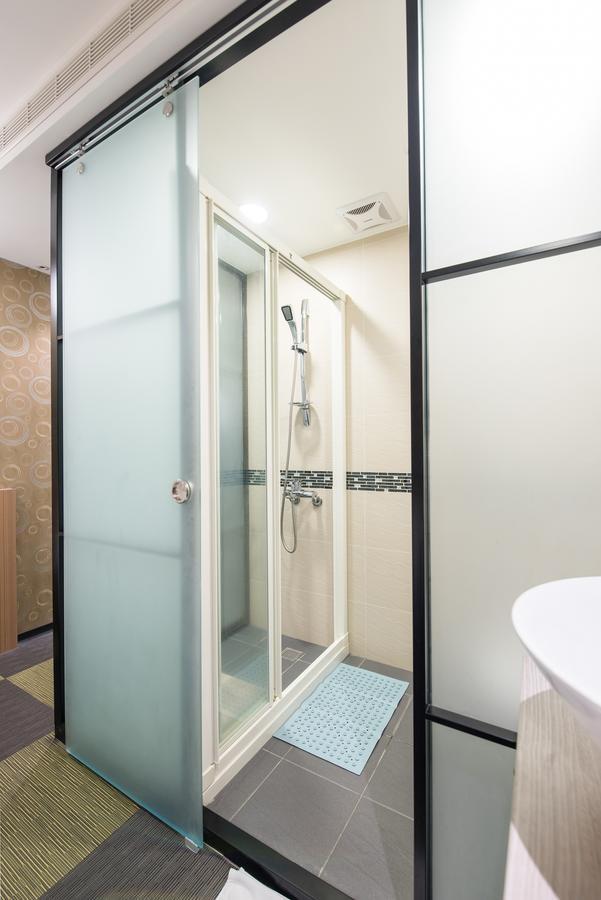 Sunrise Business Hotel - Ximen New Taipei City Bagian luar foto